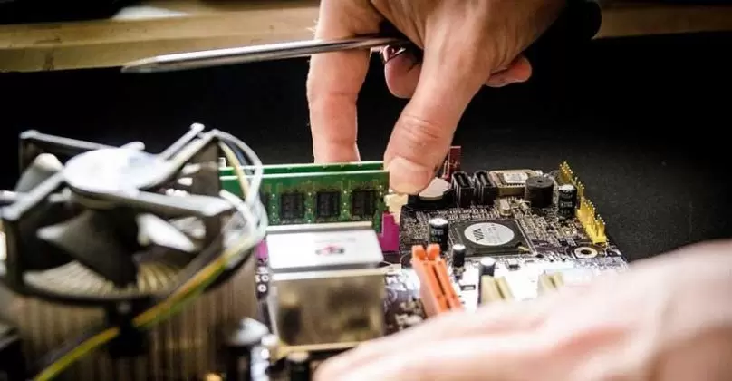 windows 10 pc repair tool 808x420 1